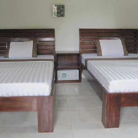 Galang Kangin Bungalows Amed Стая снимка