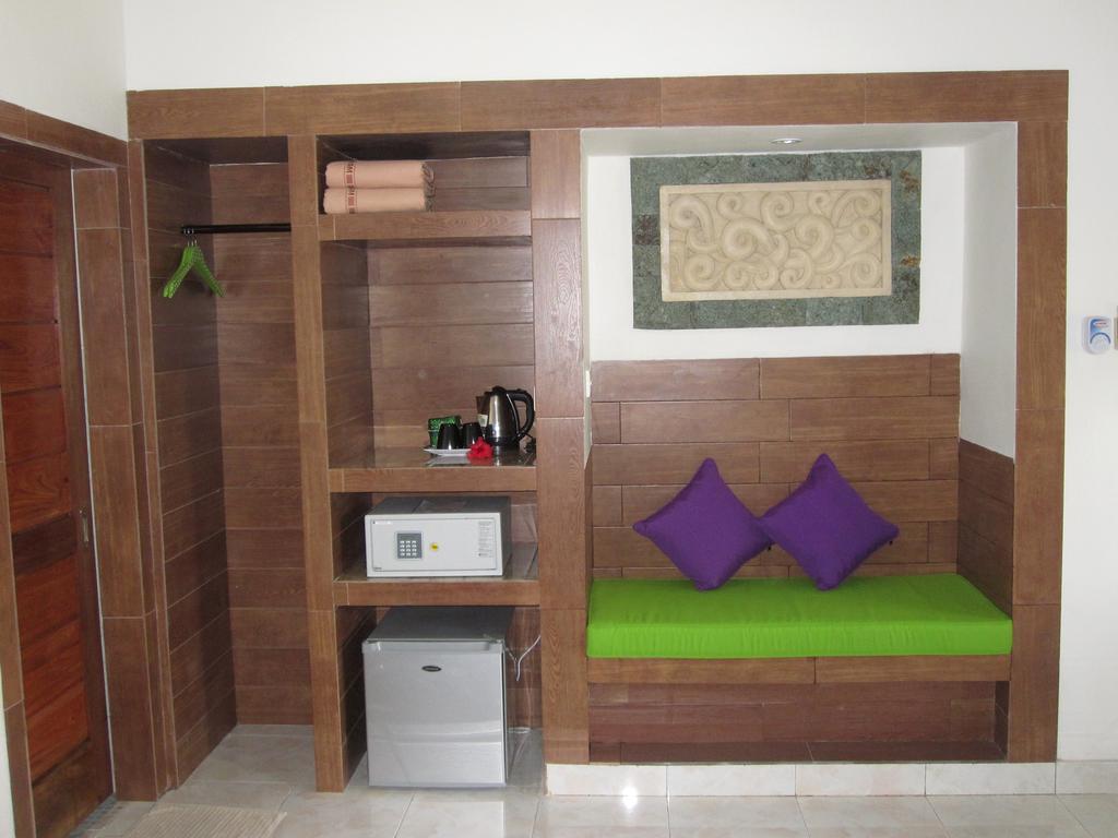 Galang Kangin Bungalows Amed Стая снимка
