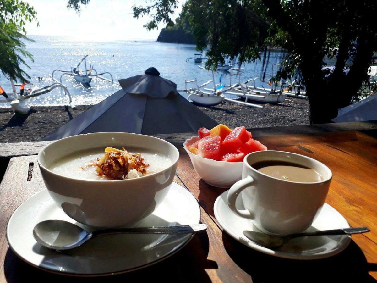 Galang Kangin Bungalows Amed Екстериор снимка